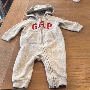 GAP Gray Hooded Baby Footie with Red Letters